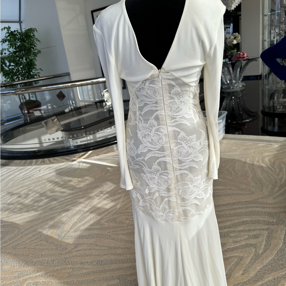Vintage Ivory Backless Lace-Panel Evening Gown